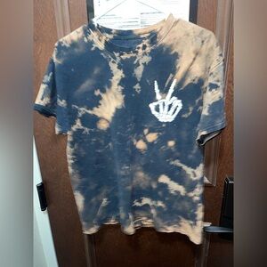 Tie-Dye Peace Sign T-Shirt Size Medium